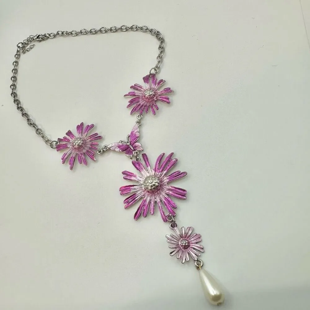 Pink flower butterfly statement necklace - Image 4