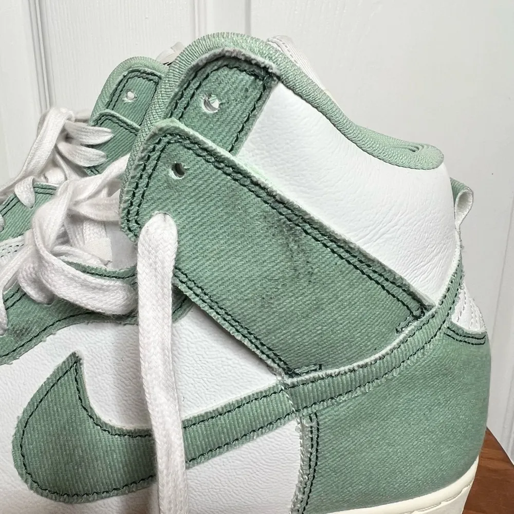 Nike Women's Dunk High 1985 'Enamel Green' Athletic Sneakers Size 13.5 has marks - Image 7