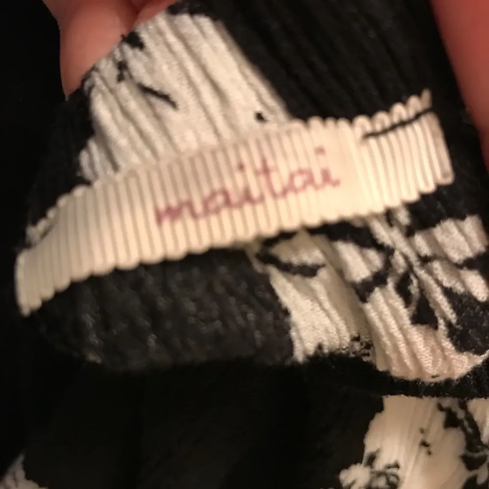 Maitai off the shoulder top - Image 3