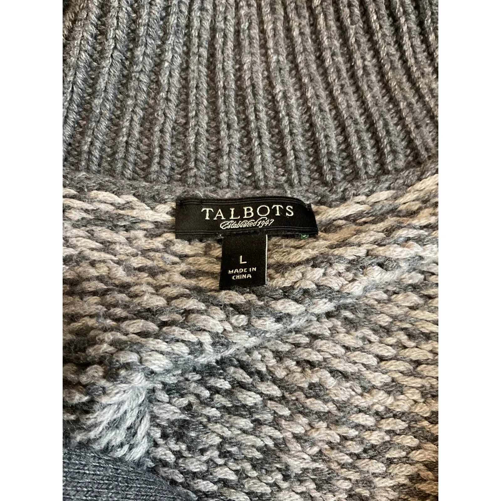 Women's Gray Fair Isle Zip Up Cardigan Sweater with Mock Neck L - Image 9