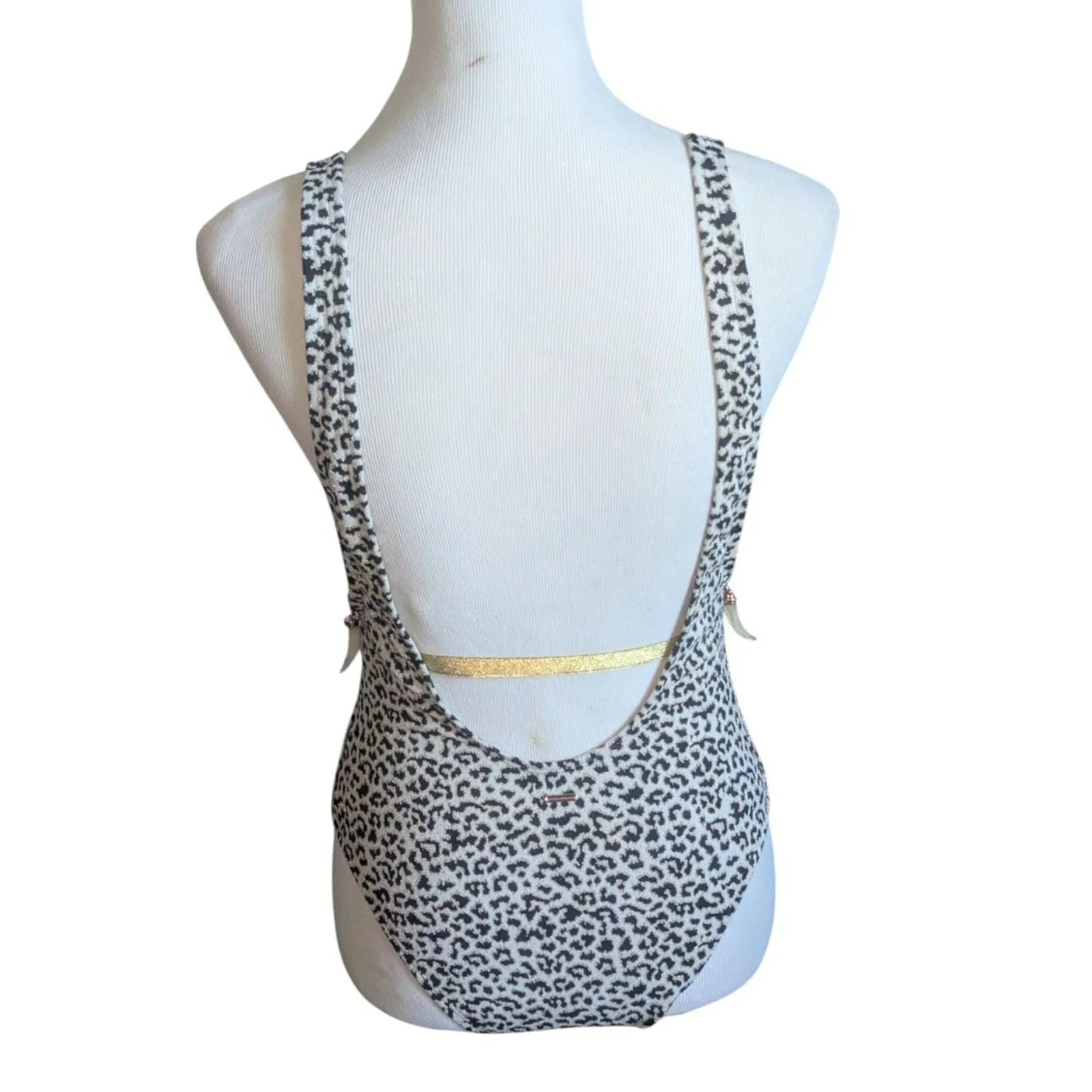 Victoria's Secret Leopard Print One-Piece Swimsuit Gold Metallic Zip Large - Image 5