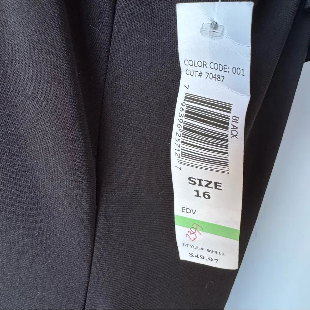 NWT Tiana B. Little Black Dress Ruffle Top Off - Image 5