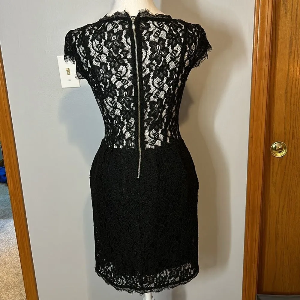 Aritzia Babaton Black Tobias cap sleeve v-neck Lace‎ Mini Dress size 2 - Image 8