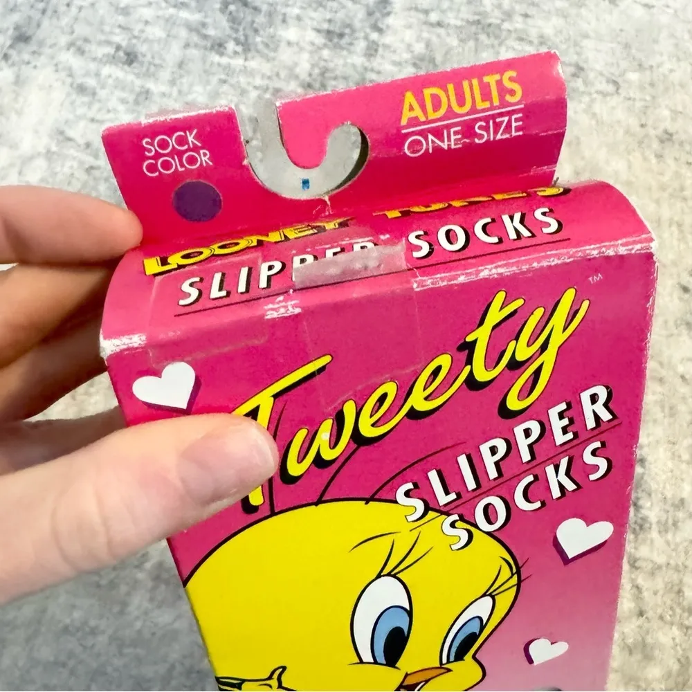 NIB 1996 Vintage Tweety Slipper Socks One Size - Image 4