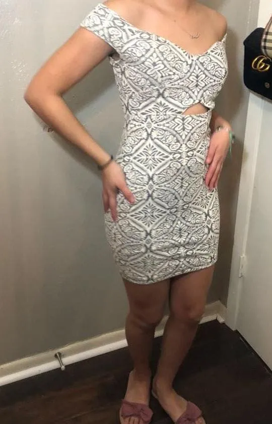 A'Gaci Off The Shoulder Dress - Image 2