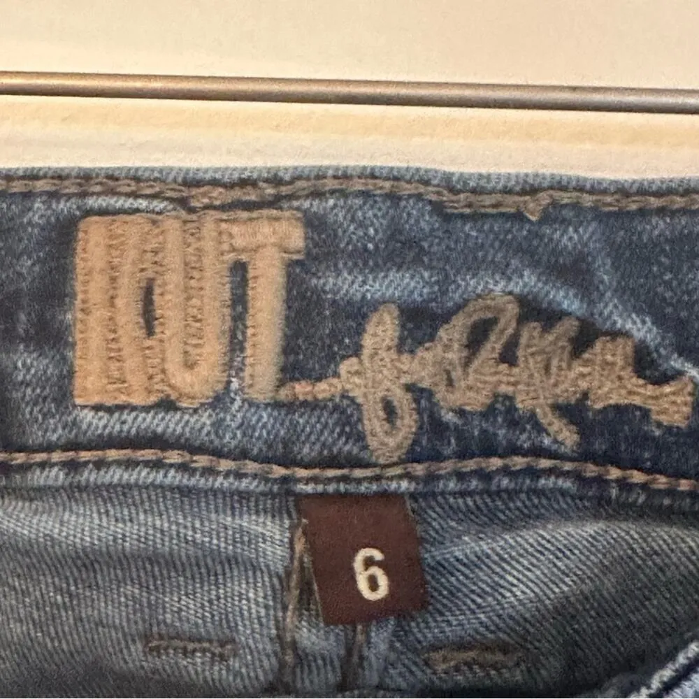 Kut from the Kloth Distressed Jeans sz 6 Medium Dark Wash Jeans - Image 2