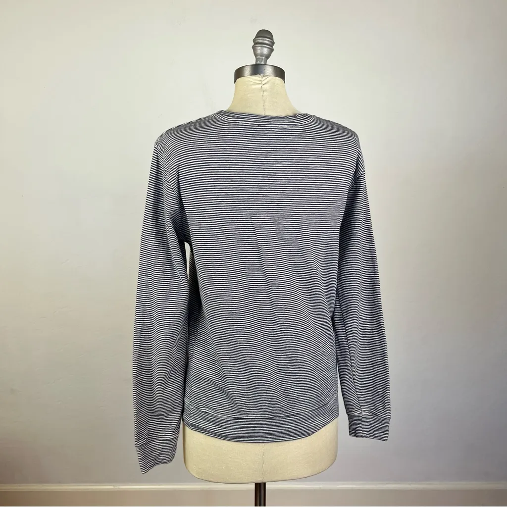 A.P.C Stripe Black White Sweatshirt - Image 5