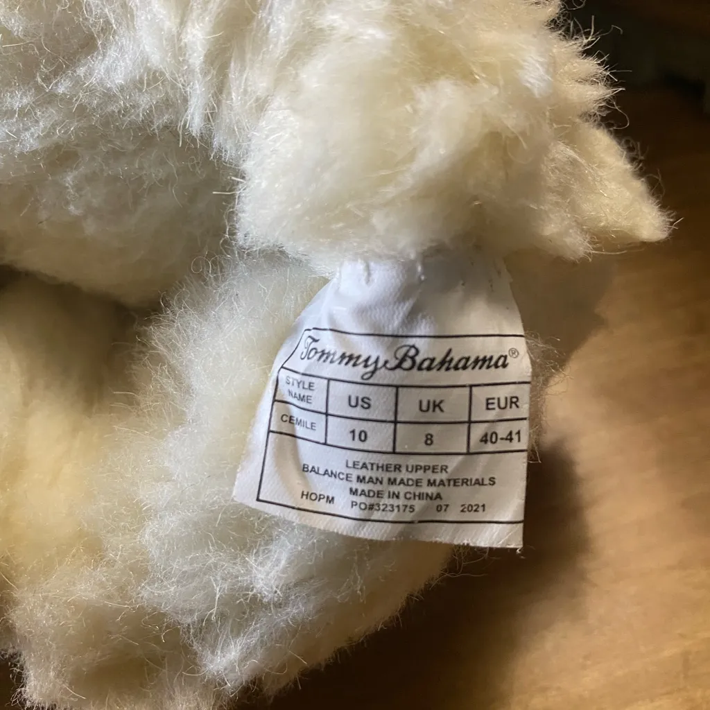 Tommy Bahama boots  10 - Image 3