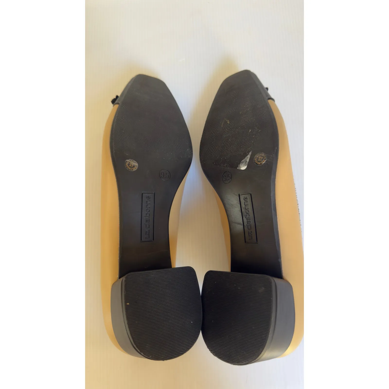 Liz Claiborne Black Pumps Women 9.5M Work Office Shoes Memory Foam Comfort - Image 8