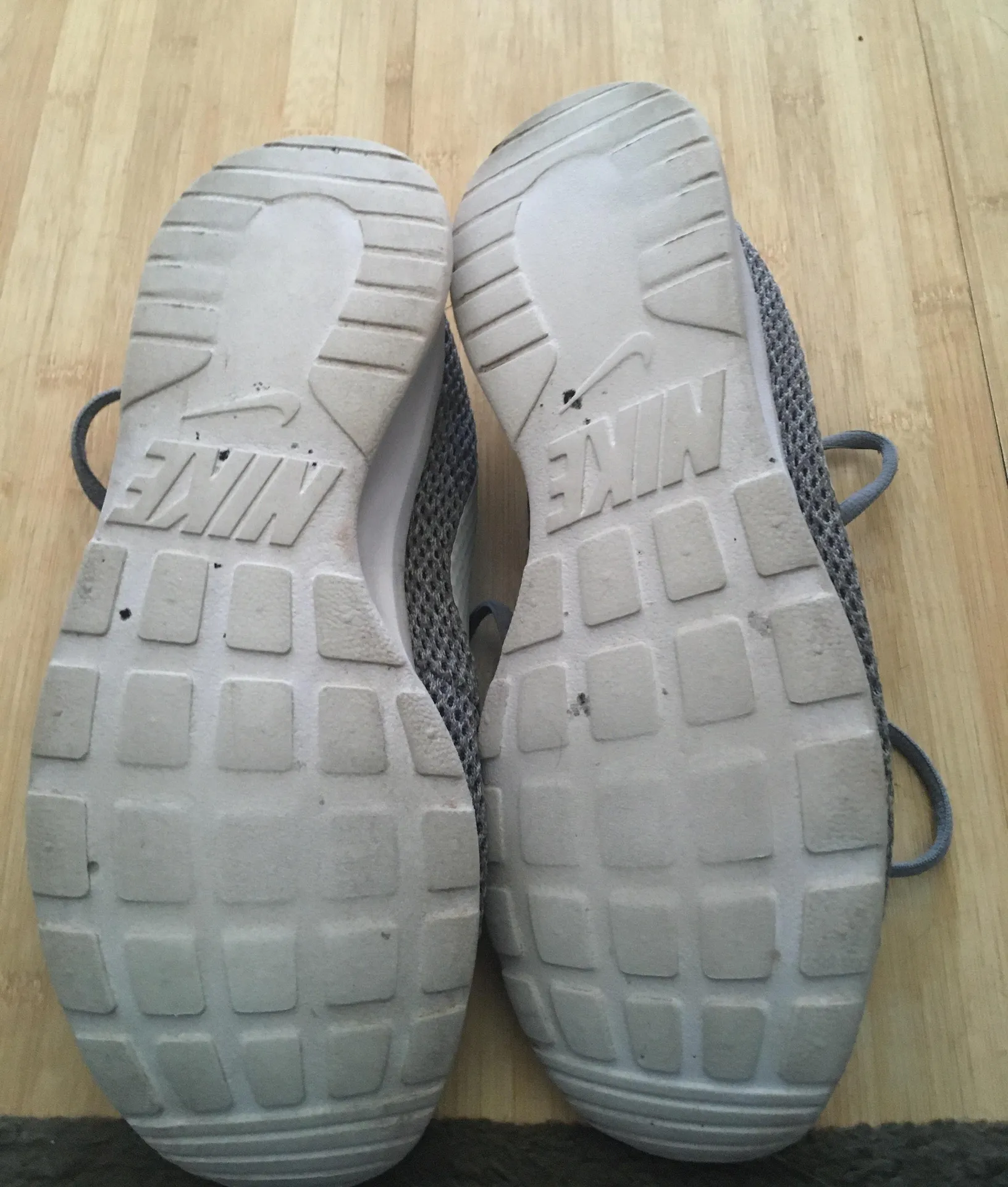 Nike Gray VH2 Shoes - Image 3