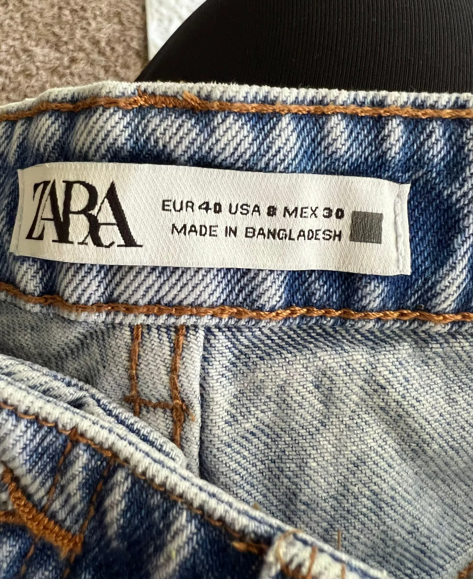 ZARA Denim Shorts - Image 4