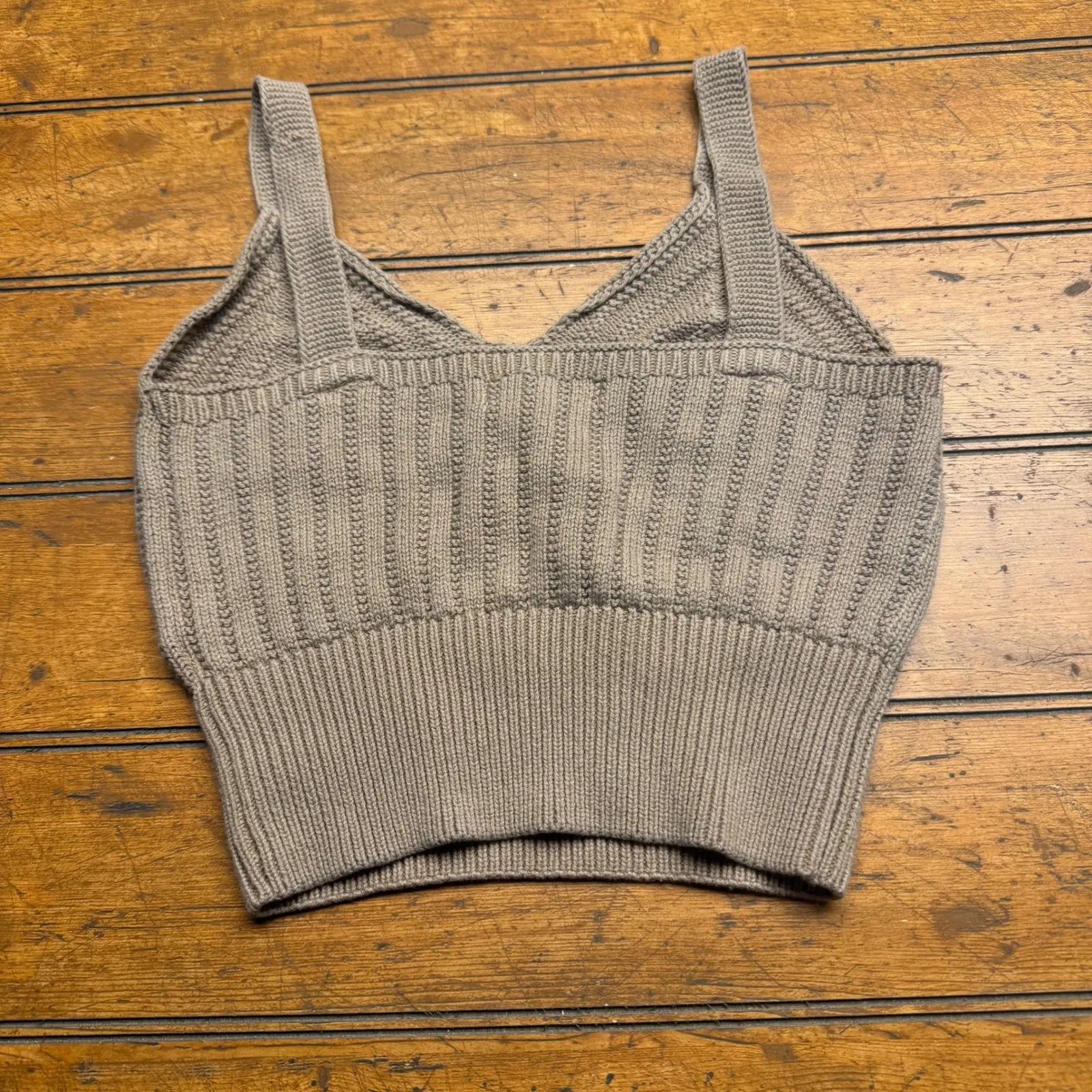 Streetwear Society Knit Crop Top Tank V Neck Ribbed Tan XS - Image 3