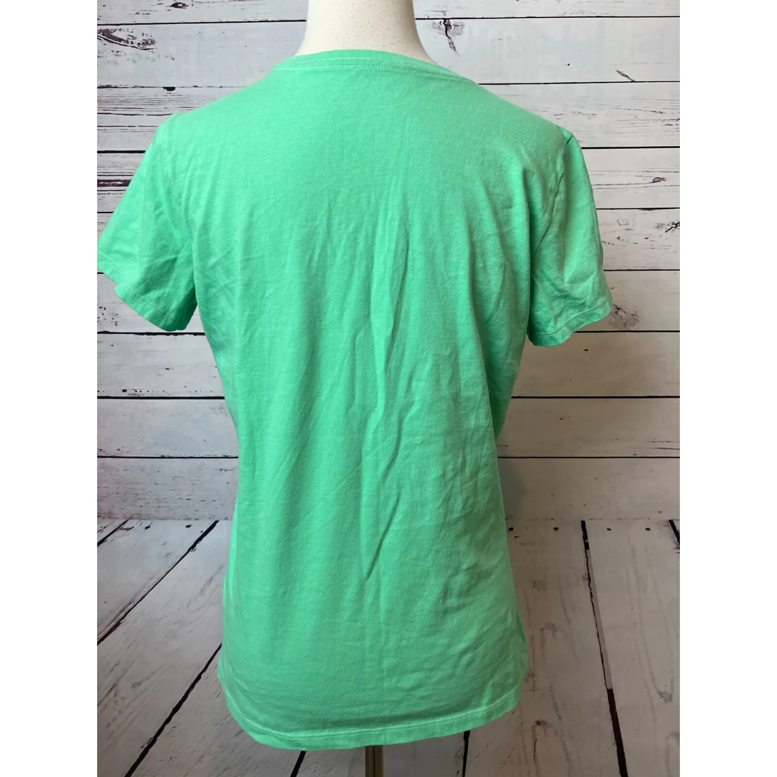 Life is Good Tee Shirt Medium Crusher Graphic T-Shirt Green Floral Flip Flops - Image 3