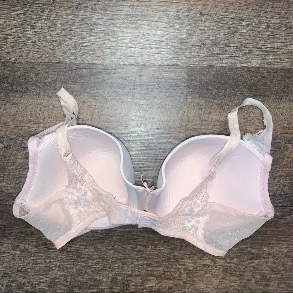Victoria’s Secret Angels 34DD Lace Lined Demi Bra - Image 6