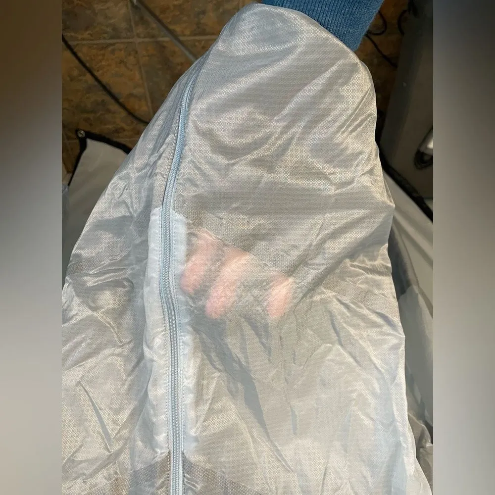 Nike Lightweight Gray Women's Jacket Size medium‎ - Image 2