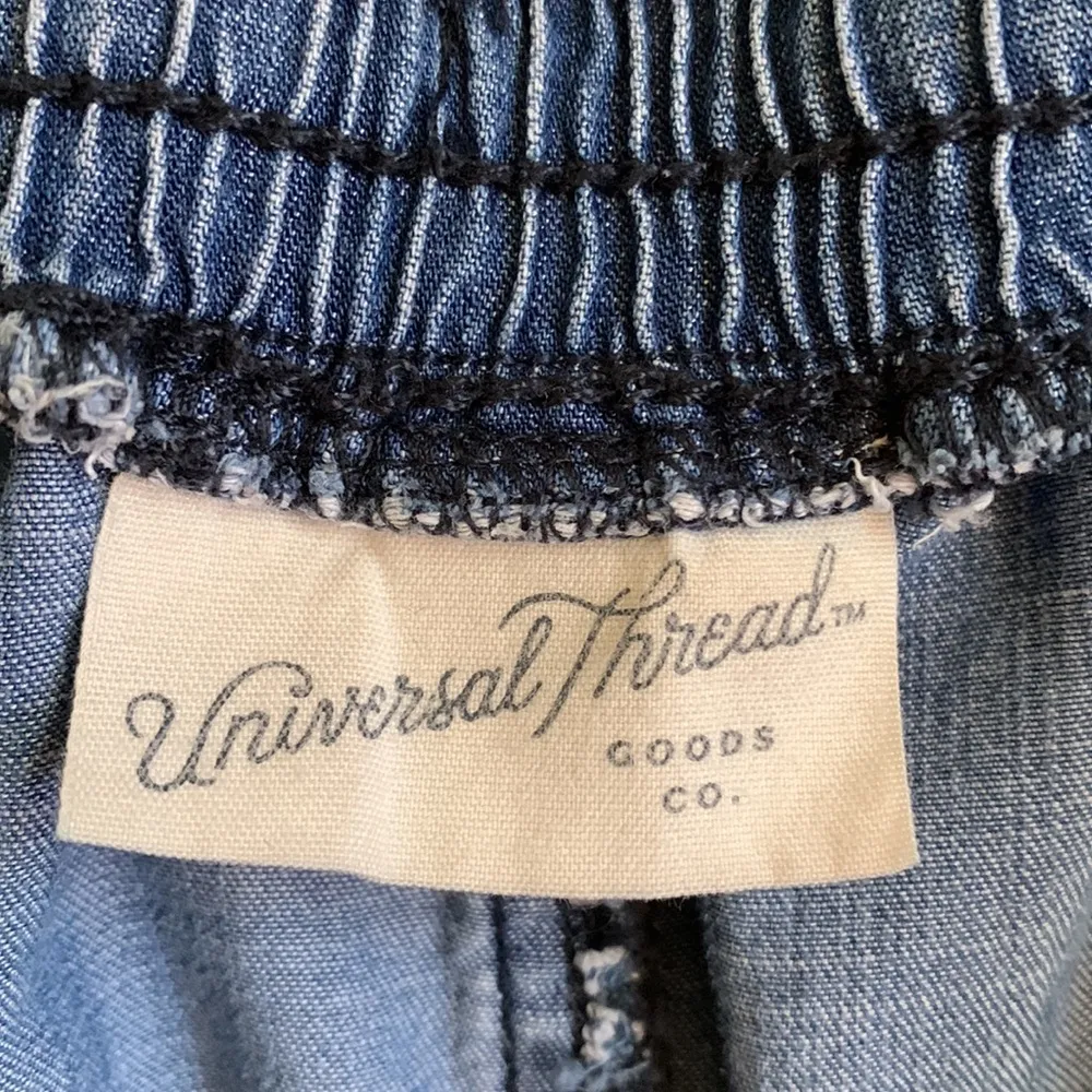 Chambray tie shorts | Universal Thread - Image 3