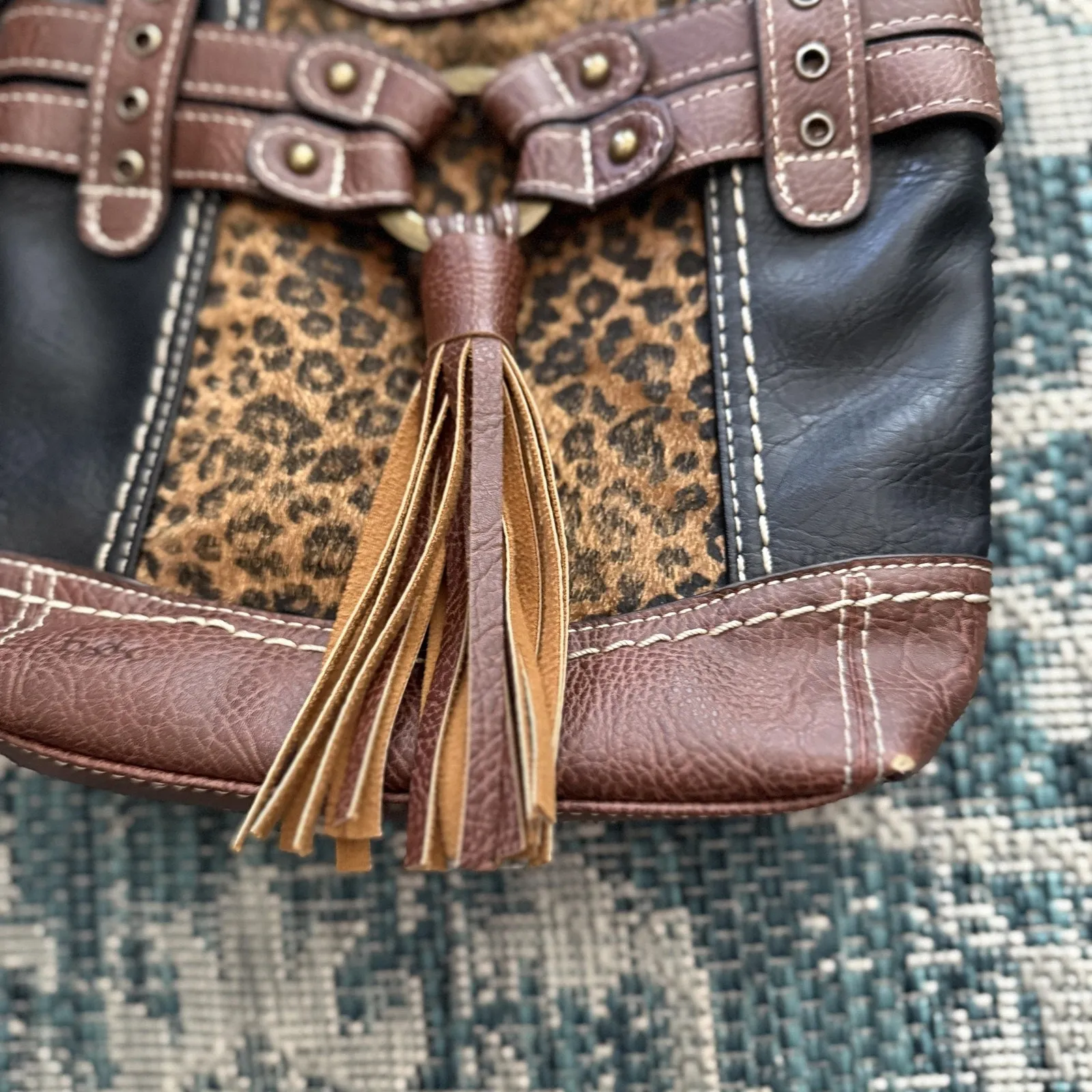 b.o.c Crossbody‎ Purse Womens Brown Black Cheetah Animal Print Tassel Boho Bag - Image 3