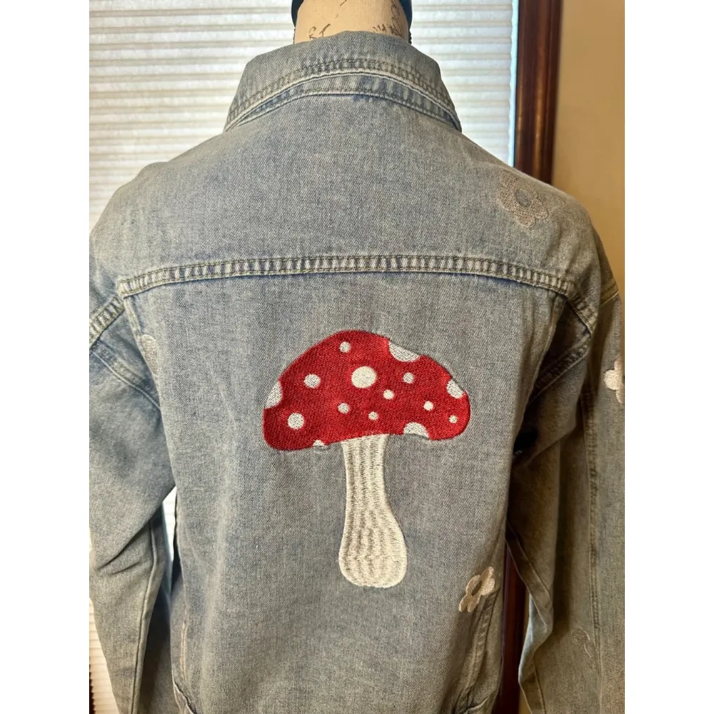 NWOT Miss Sparkling Small Cropped Embroidered w Flowers & Mushroom Jean Jacket Blue - Image 10