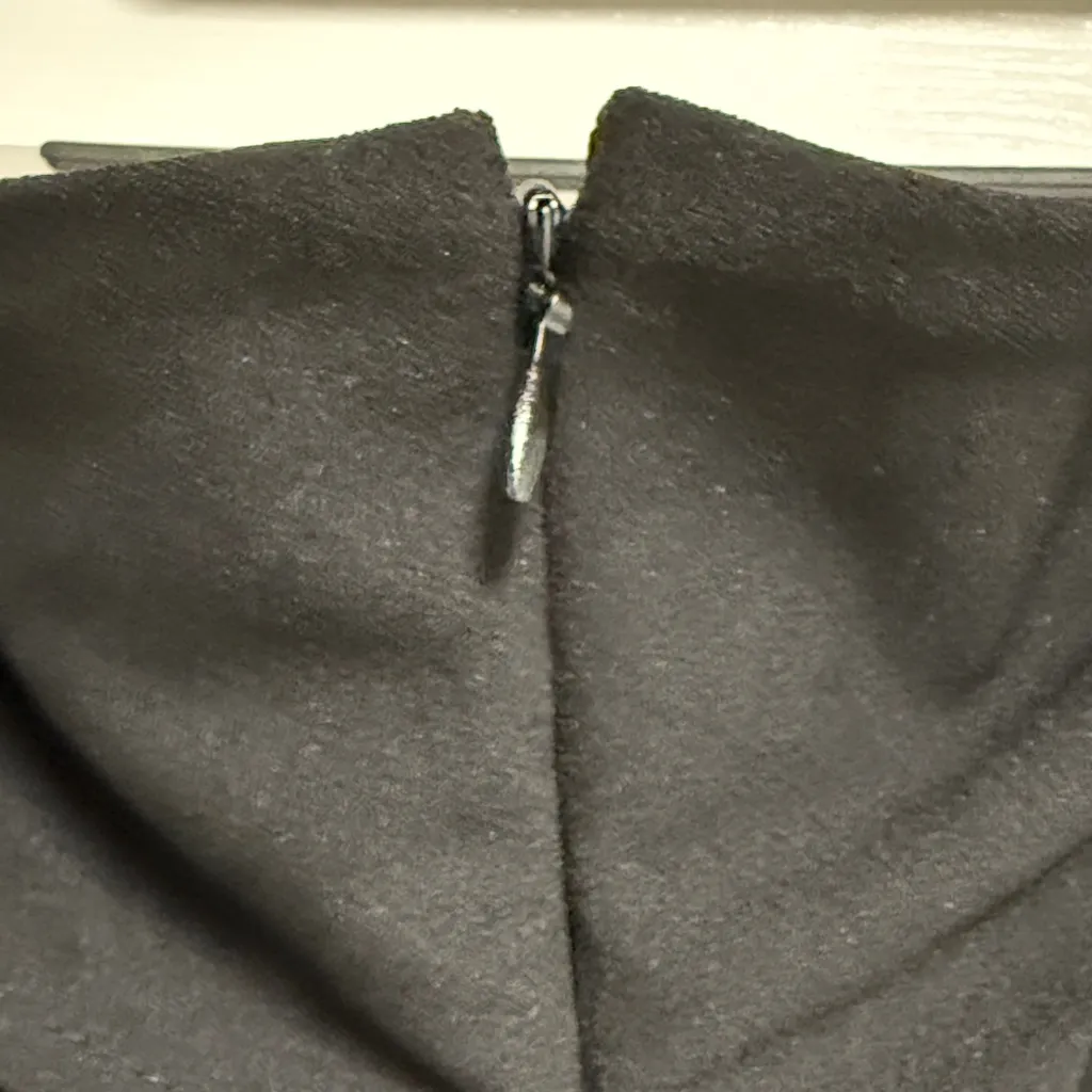 New Halston Chic Black One-Shoulder Jumpsuit - Image 8