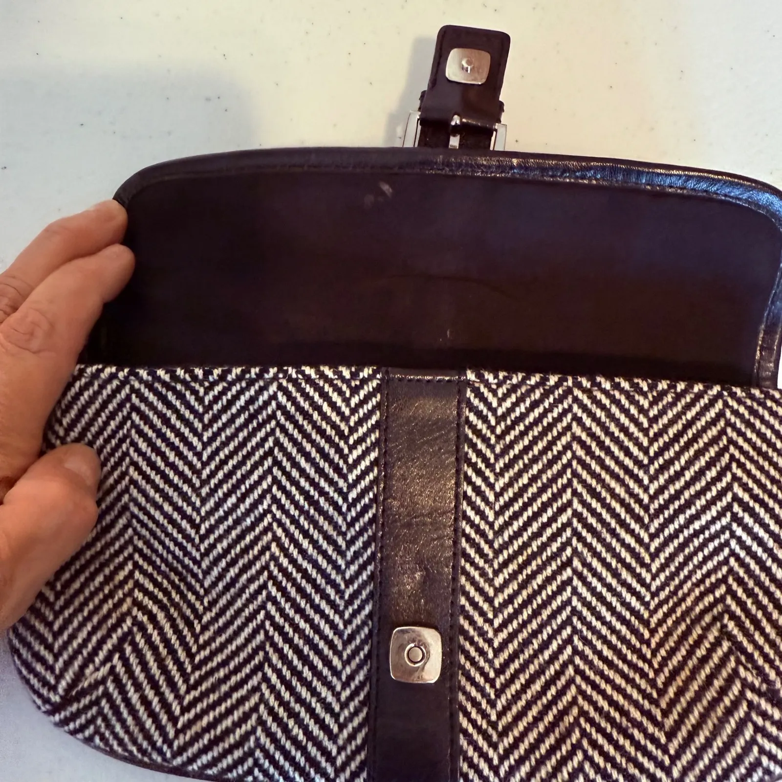 Banana Republic Clutch Black Herringbone Wool Blend Leather‎ Trim Wristlet Bag - Image 4