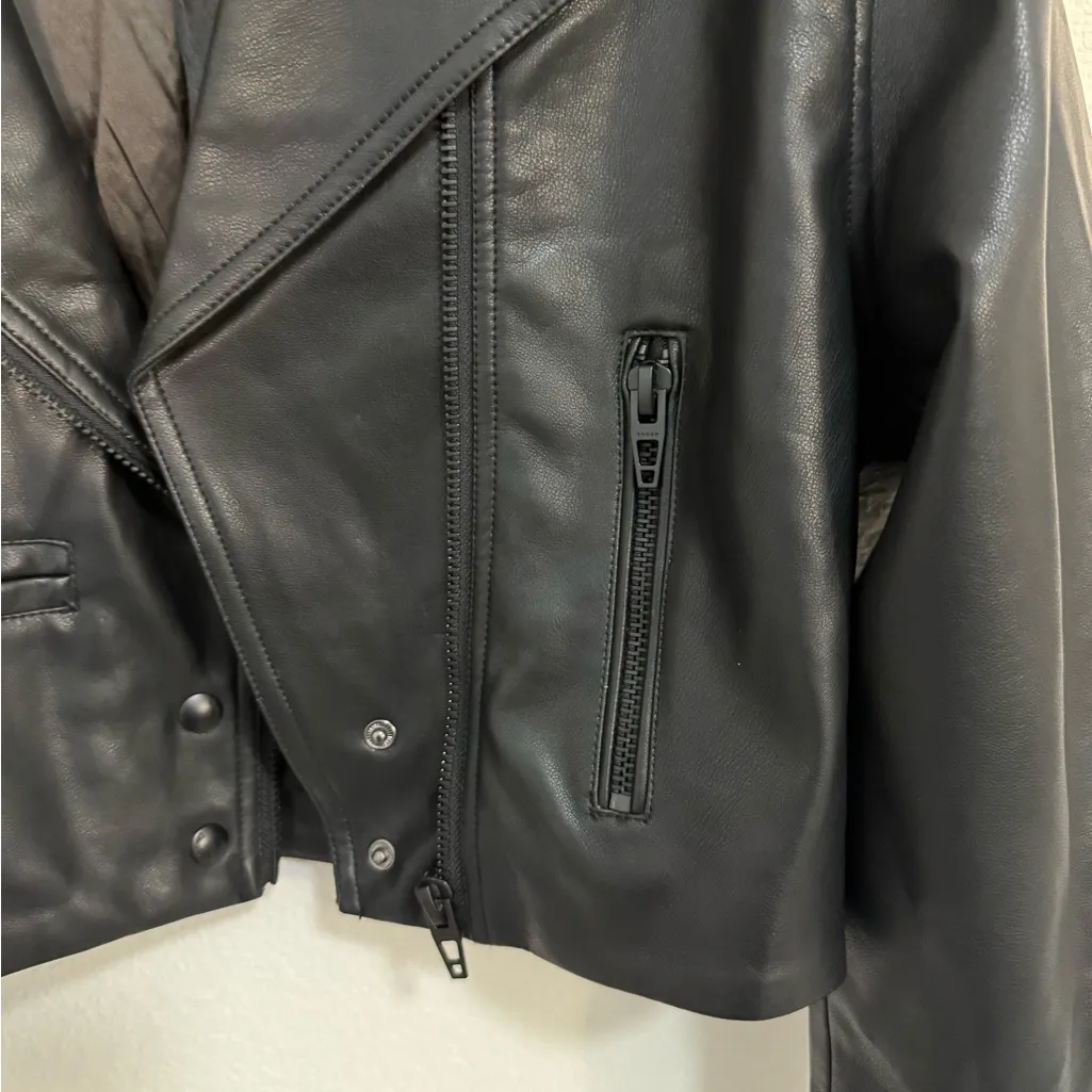 BLANKNYC High Standard Vegan Faux-Leather Crop Moto Jacket Black Size S Small - Image 6