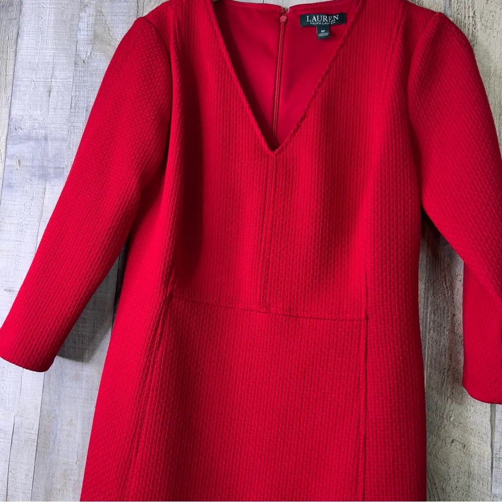 Lauren Ralph Lauren Size 8P Red 3/4 Sleeve B-Neck Shift Dress Back Zipper - Image 4