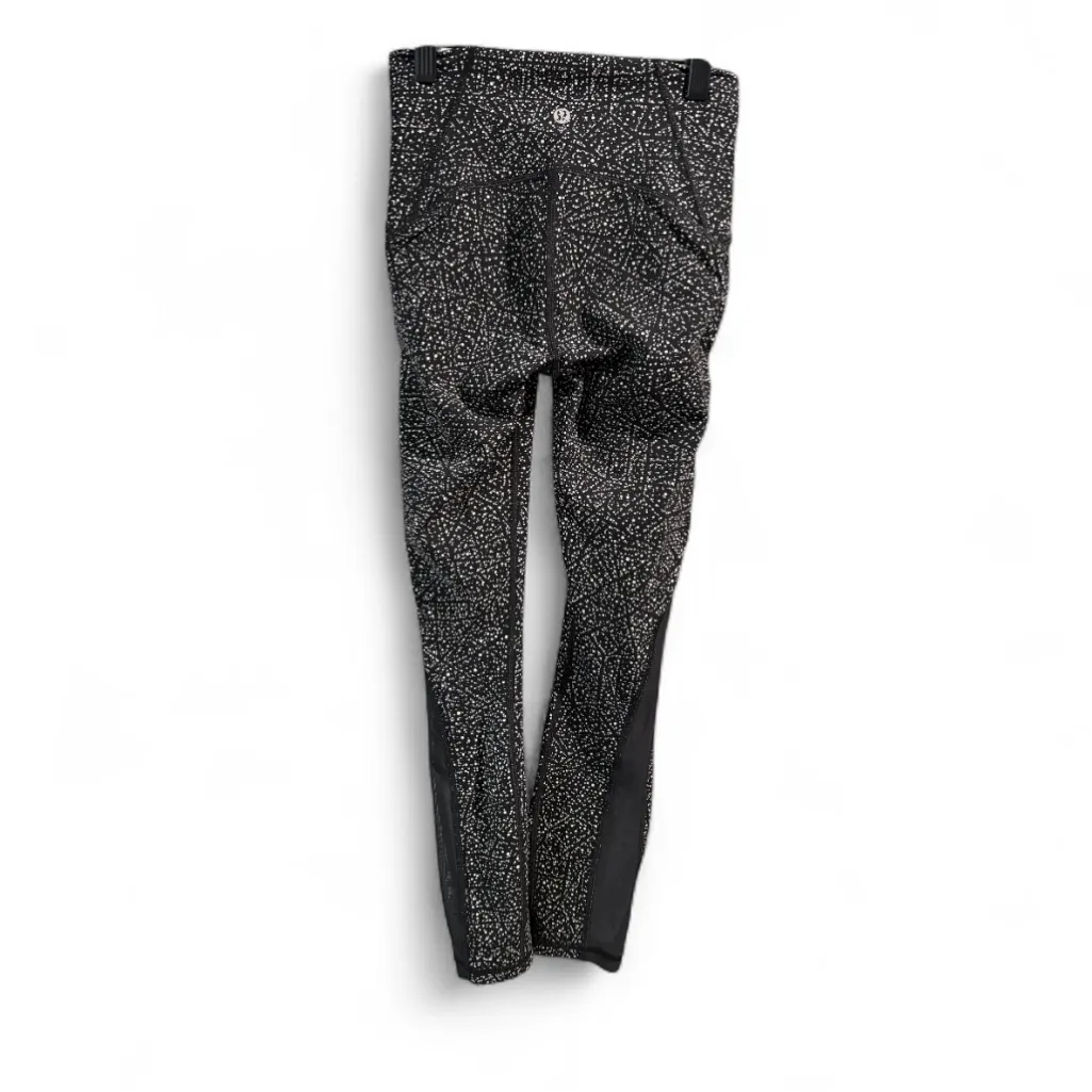 Lululemon  athletica Black and White Patterned Crop Leggings - Image 2