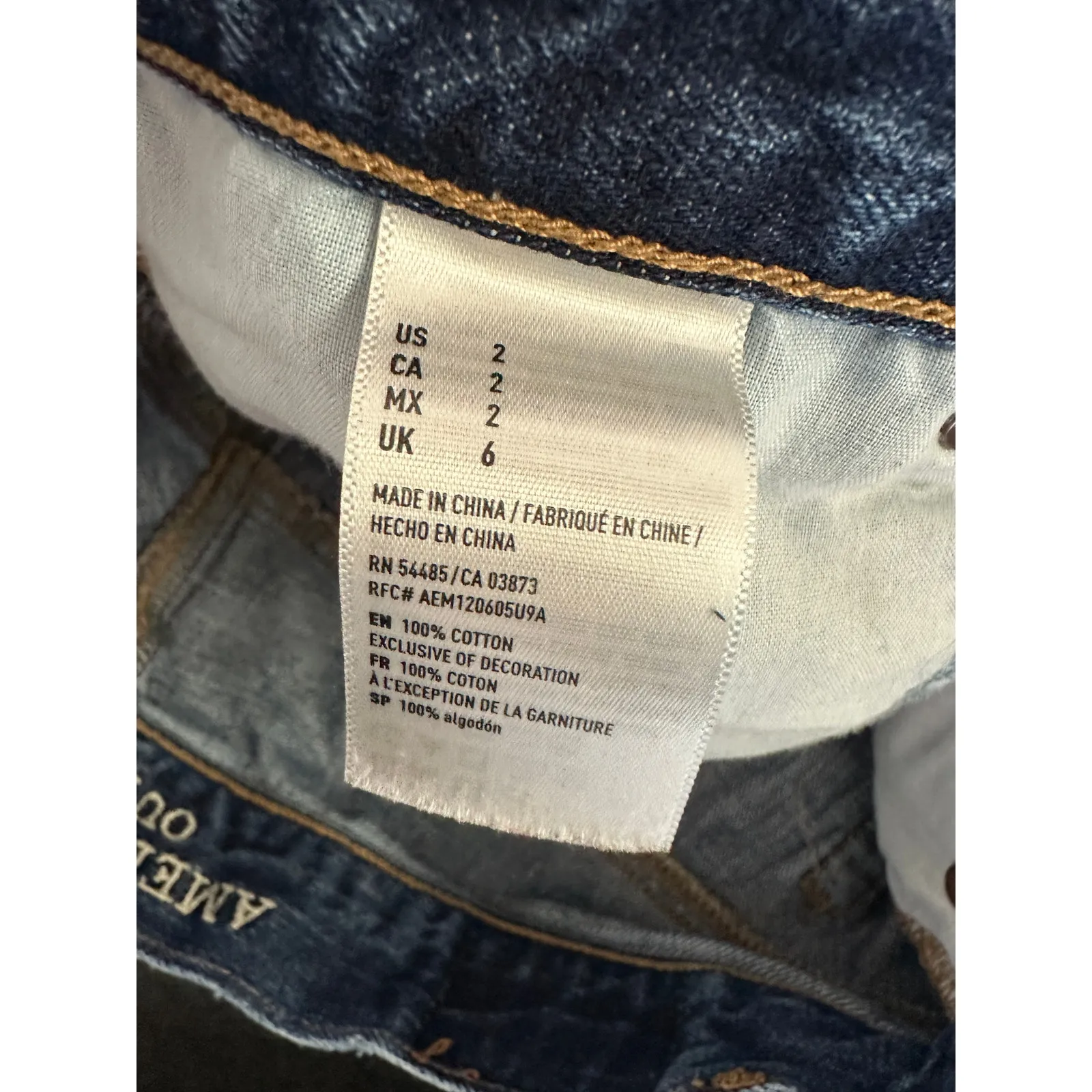 American Eagle AEO Vintage Hi-Rise Festival Blue Denim Shorts Size 2 Booty - Image 8