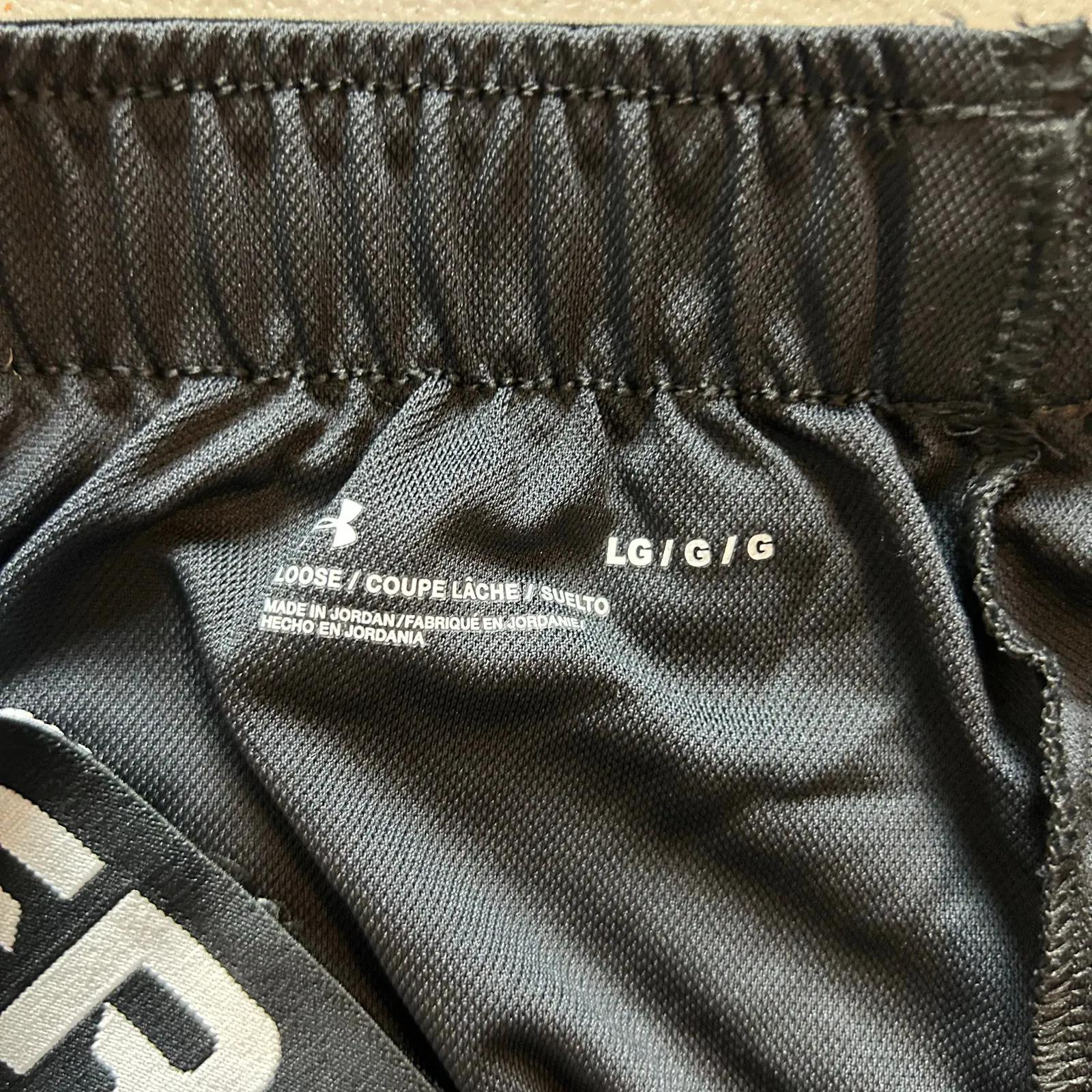 Under Armour Womens Athletic Shorts Size Large Black Loose Fit Activewear Gym - Image 3