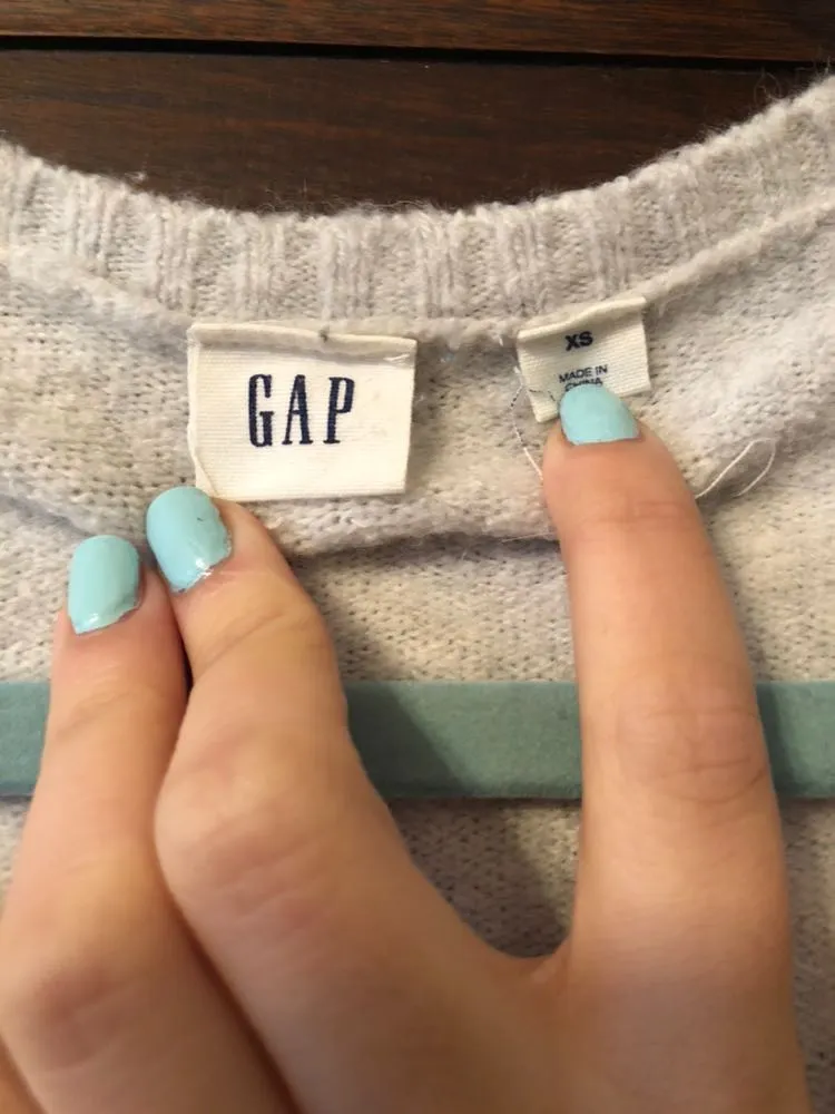 Oversized V Neck Sweater Cream - Image 3