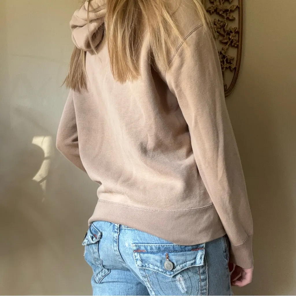 Hollister Tan Embroidered Hoodie - Image 7