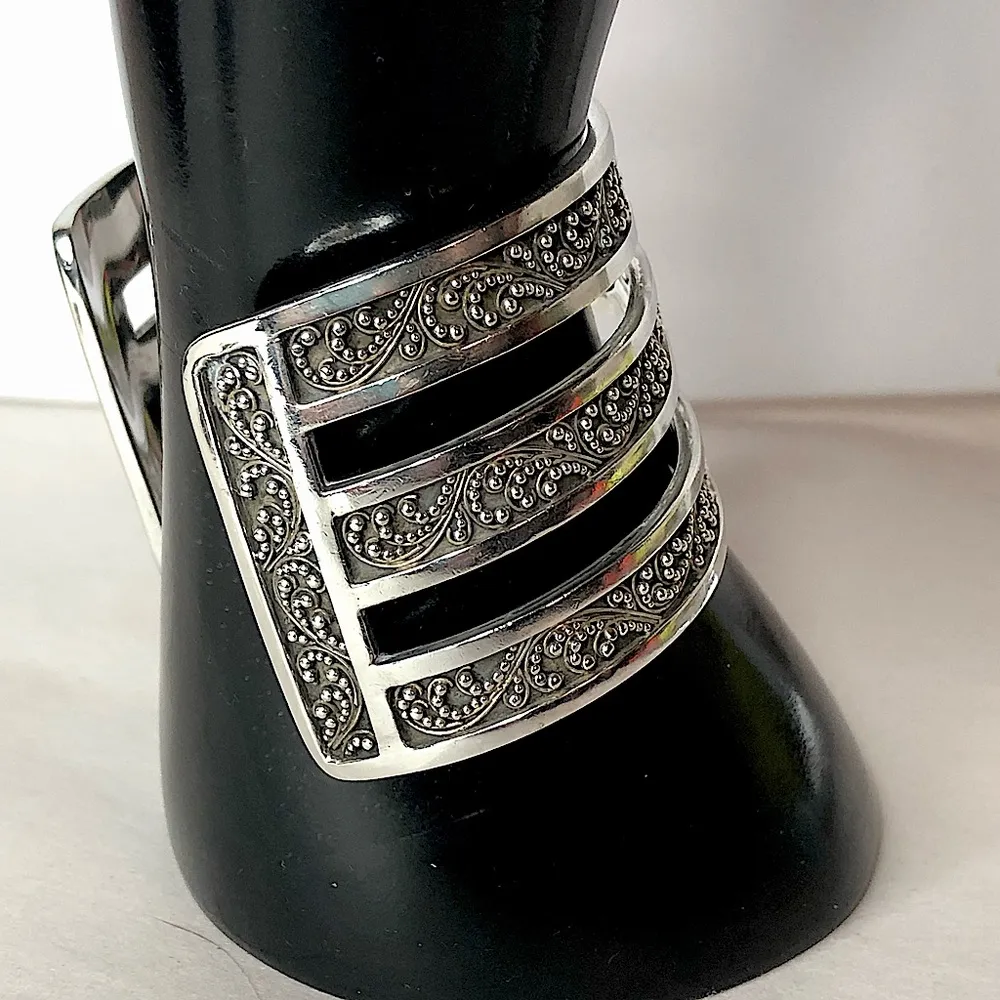 Lois Hill Sterling Silver Granulated Scroll Cuff Bangle With Separated Bands - Image 4