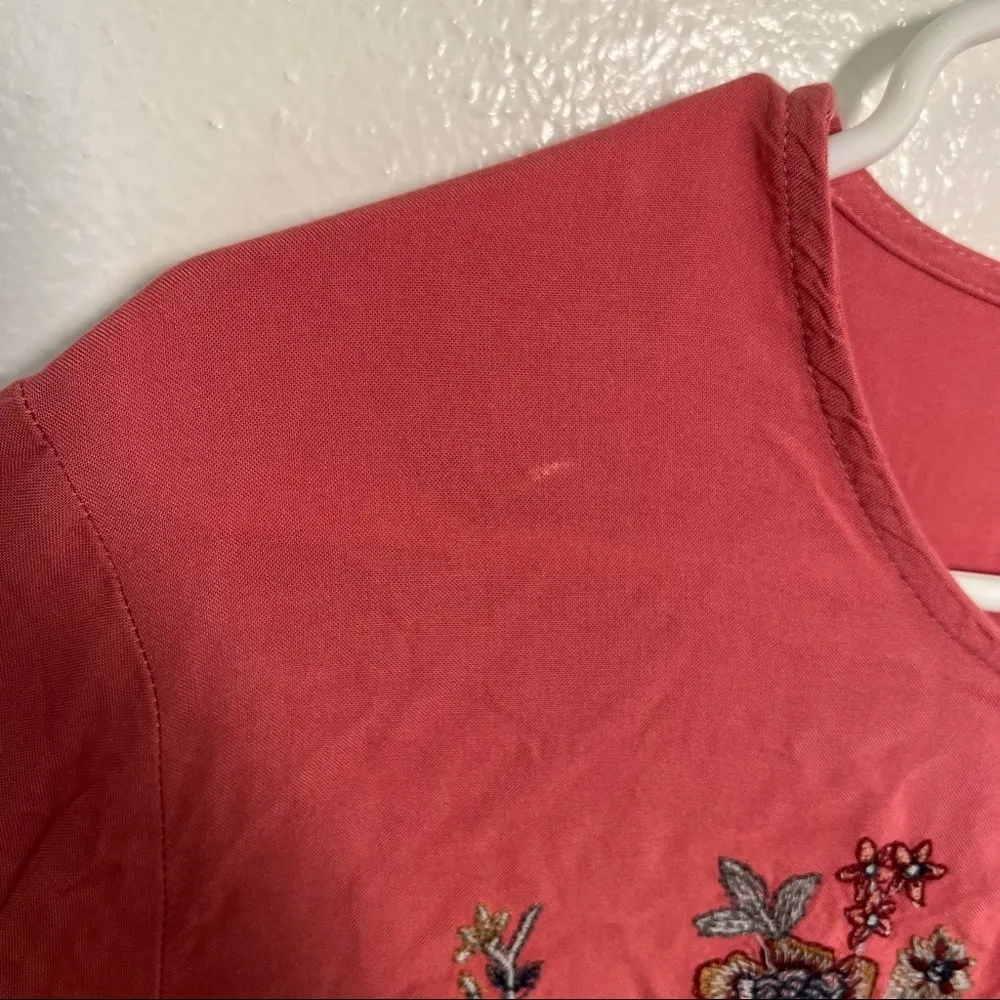 OSO Casuals Peplum Top Pink Embroidered Floral Size M - Image 10