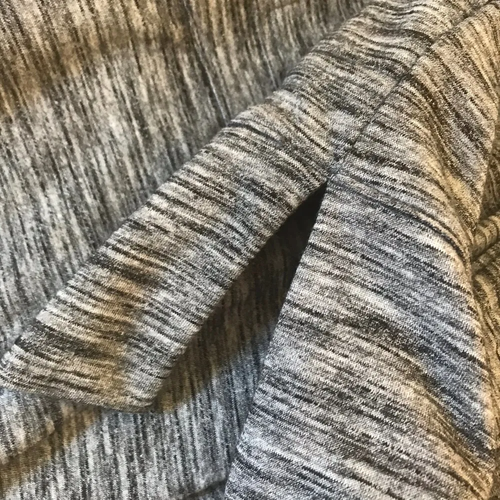 NWOT Jones New York Signature Gray Cardigan - Image 6
