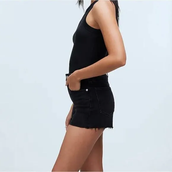 New! Madewell The Perfect Vintage‎ Jean Short in lunar wash, size 31 - Image 3