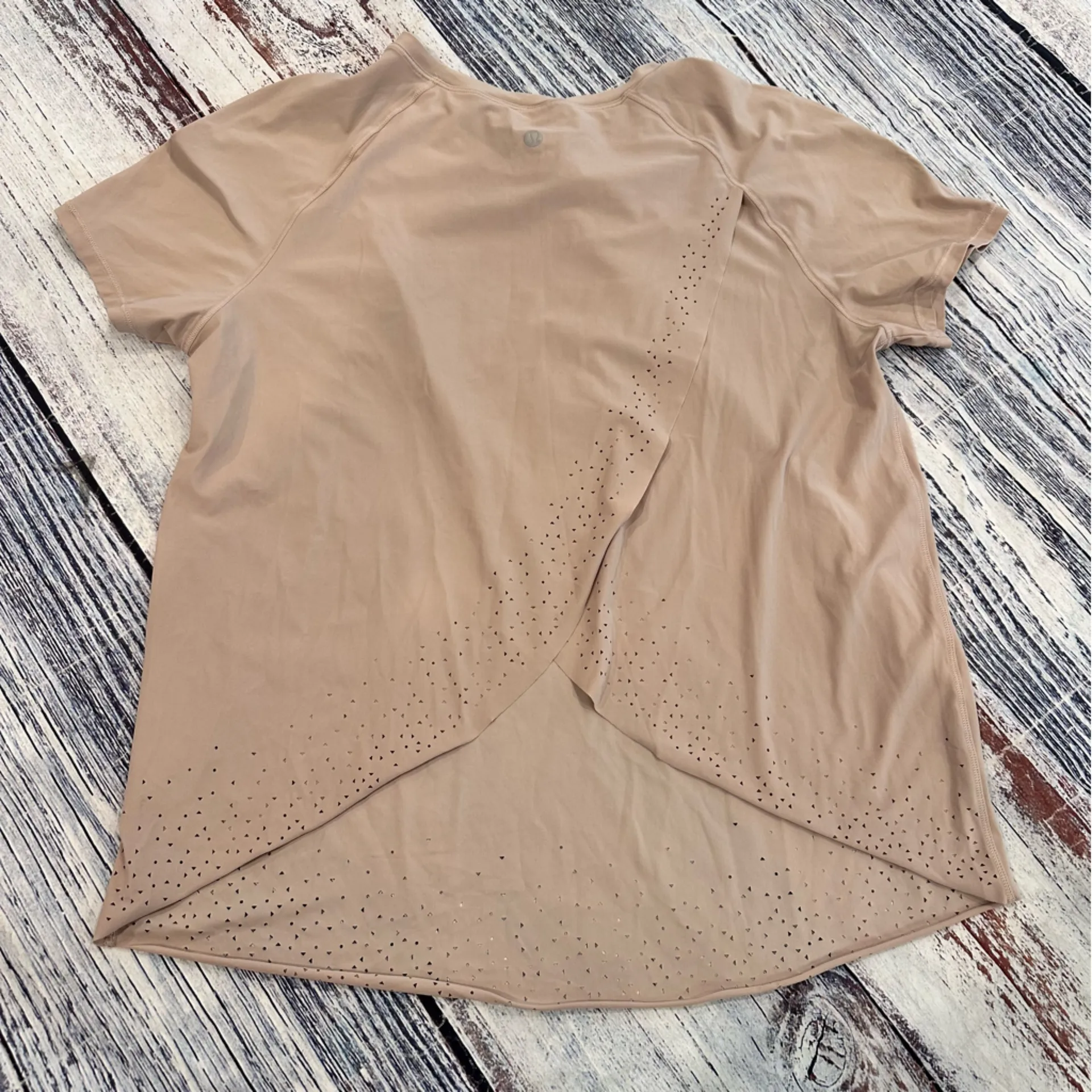 Lululemon  Quick Pace Short Sleeve in “Muse” - Image 5