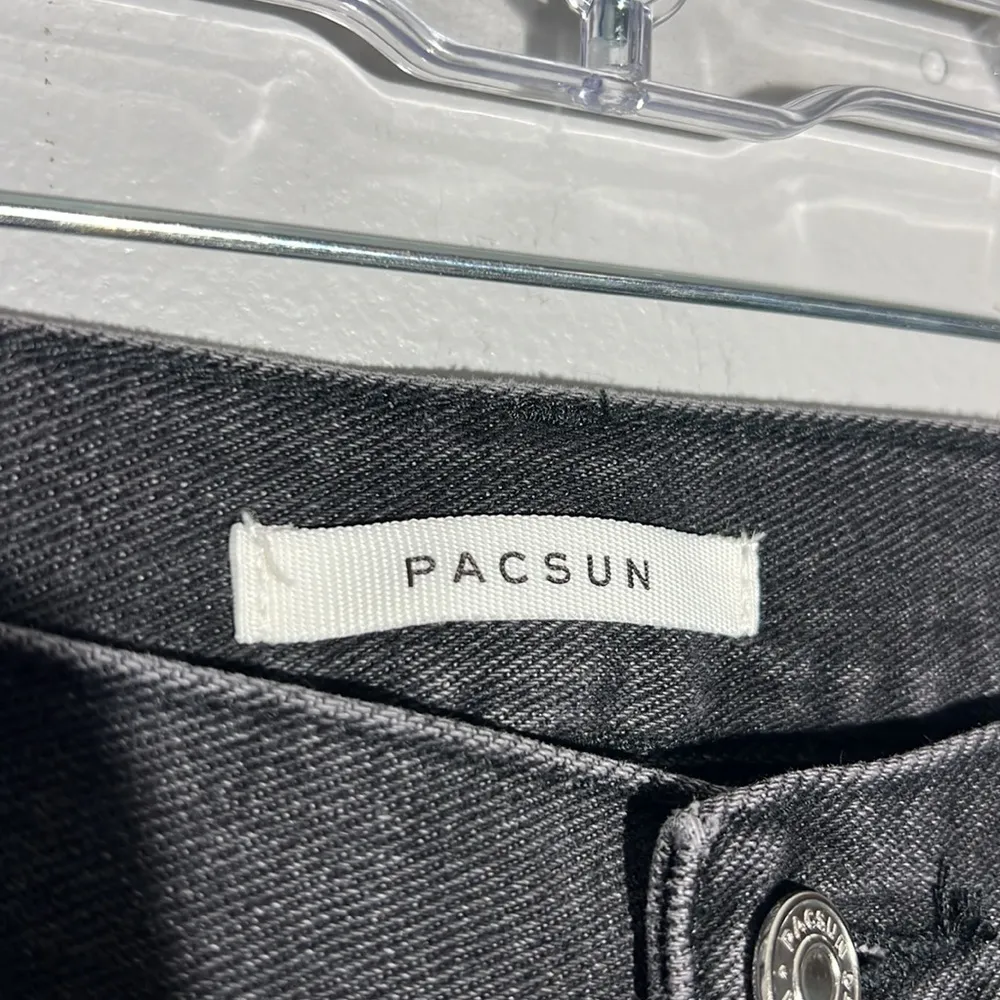 NWT PacSun Low Rise Straight Black Button Fly Jeans Size 28 - Image 5