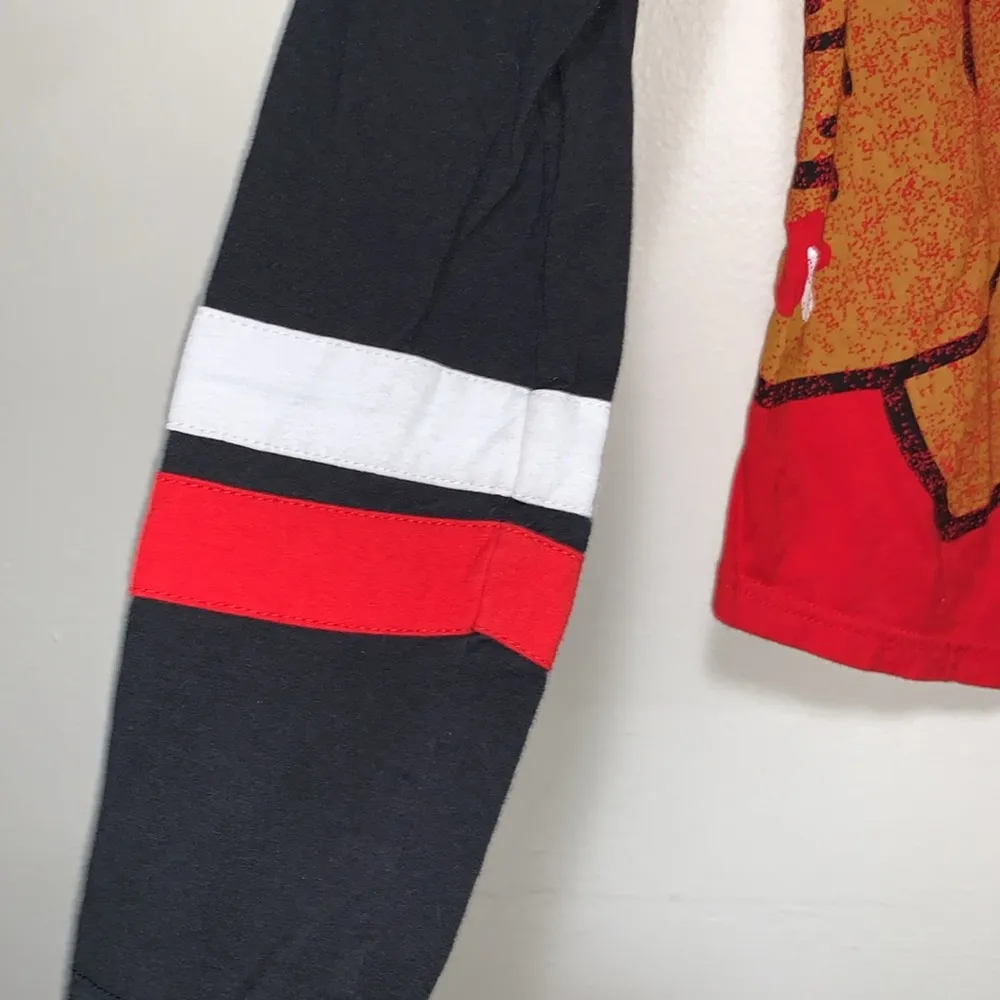 Majestic NHL Chicago Blackhawks women Indian hockey long sleeve shirt sz SMALL - Image 6