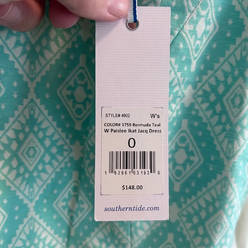 Southern Tide NWT Ikat Jacquard dress with pockets and with gold zipper in back - Image 6