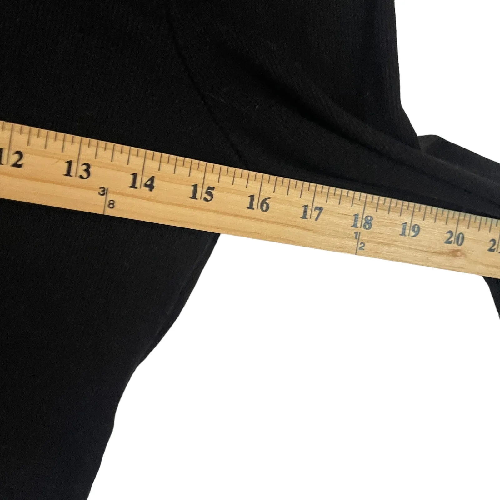 Faded Rose Grunge Size Large Black Cropped‎ Angel Devil Long Sleeve Top - Image 6