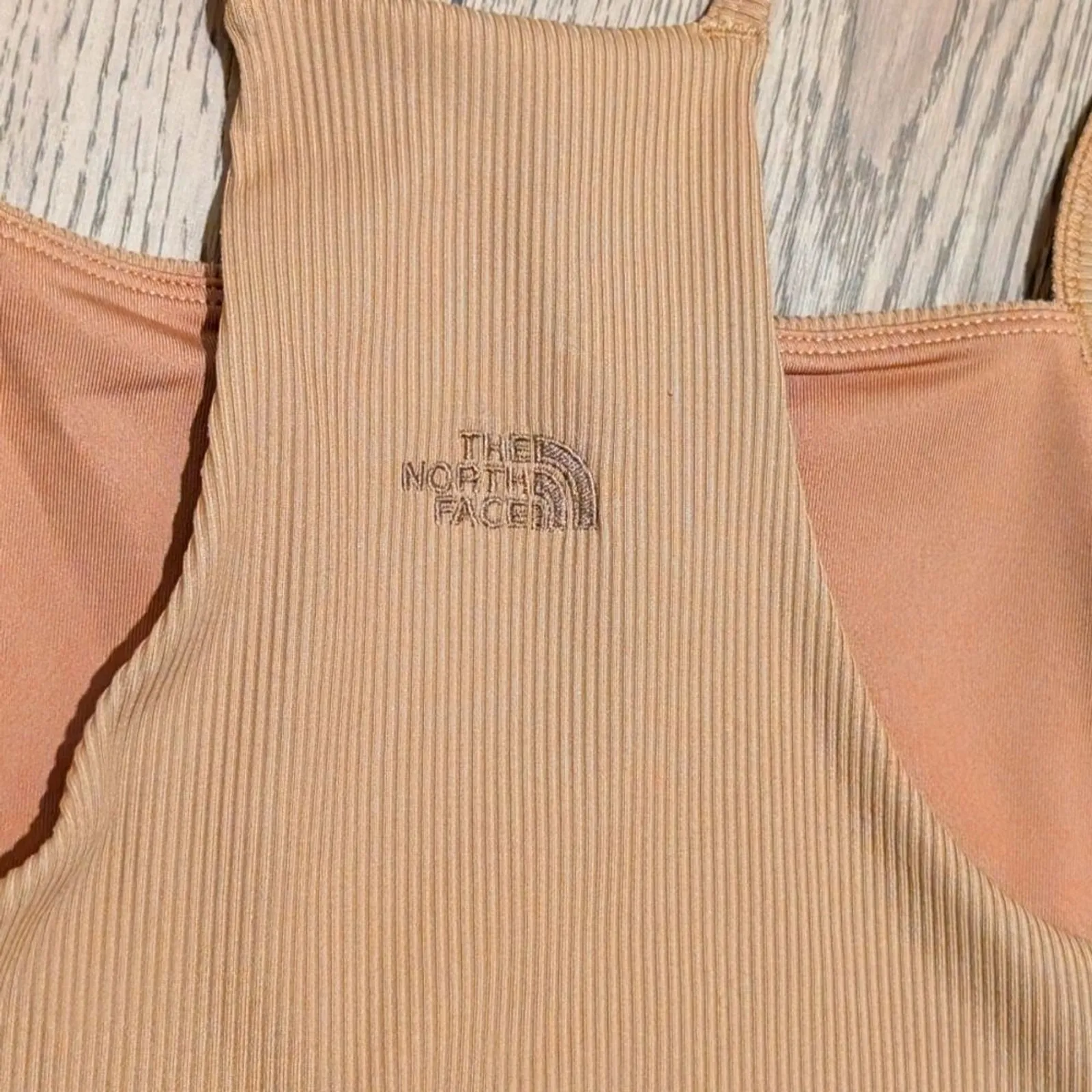 The North Face Womens XXL 2X Tan Camel  Ribbed Crop Tank Top Racer Back NWT - Image 5