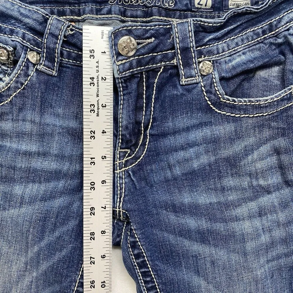Miss Me Jeans Womens 27 cuffed capri blue Denim embellished fleur de lis Pockets - Image 5