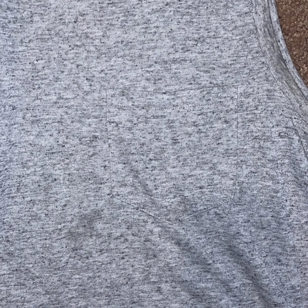 Grey Muscle Pocket Tank Size XL - Image 2