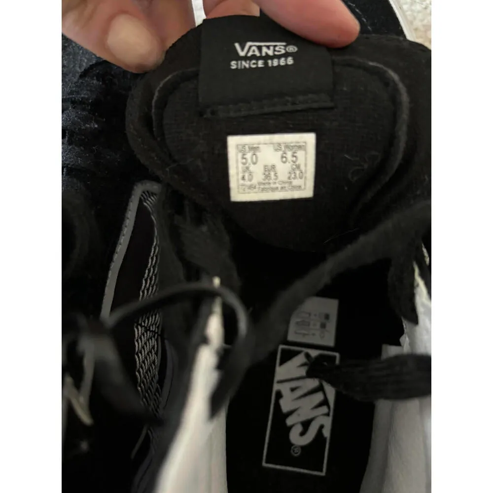 FALL CLEARANCE NEW Vans Sk8-Hi Bolt Black and Silver Sneakers w 6.5 - Image 7