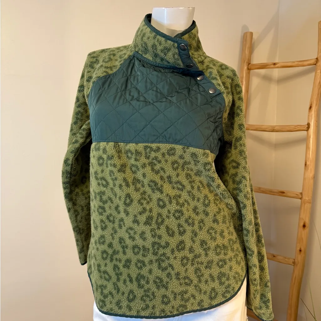 J Crew Jacket Green Leopard Print Fleece Sherpa Pullover Button Top Small - Image 2