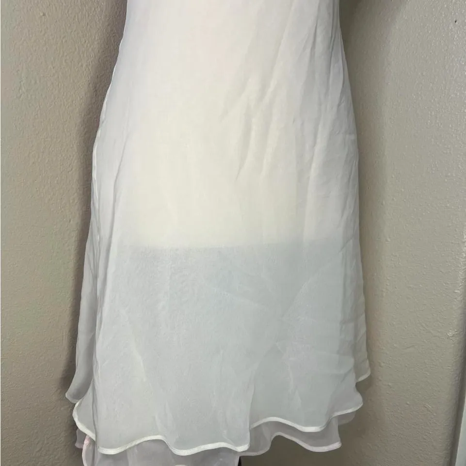 Vintage Elegant Lace Trimmed Chemise in Cream - Image 5