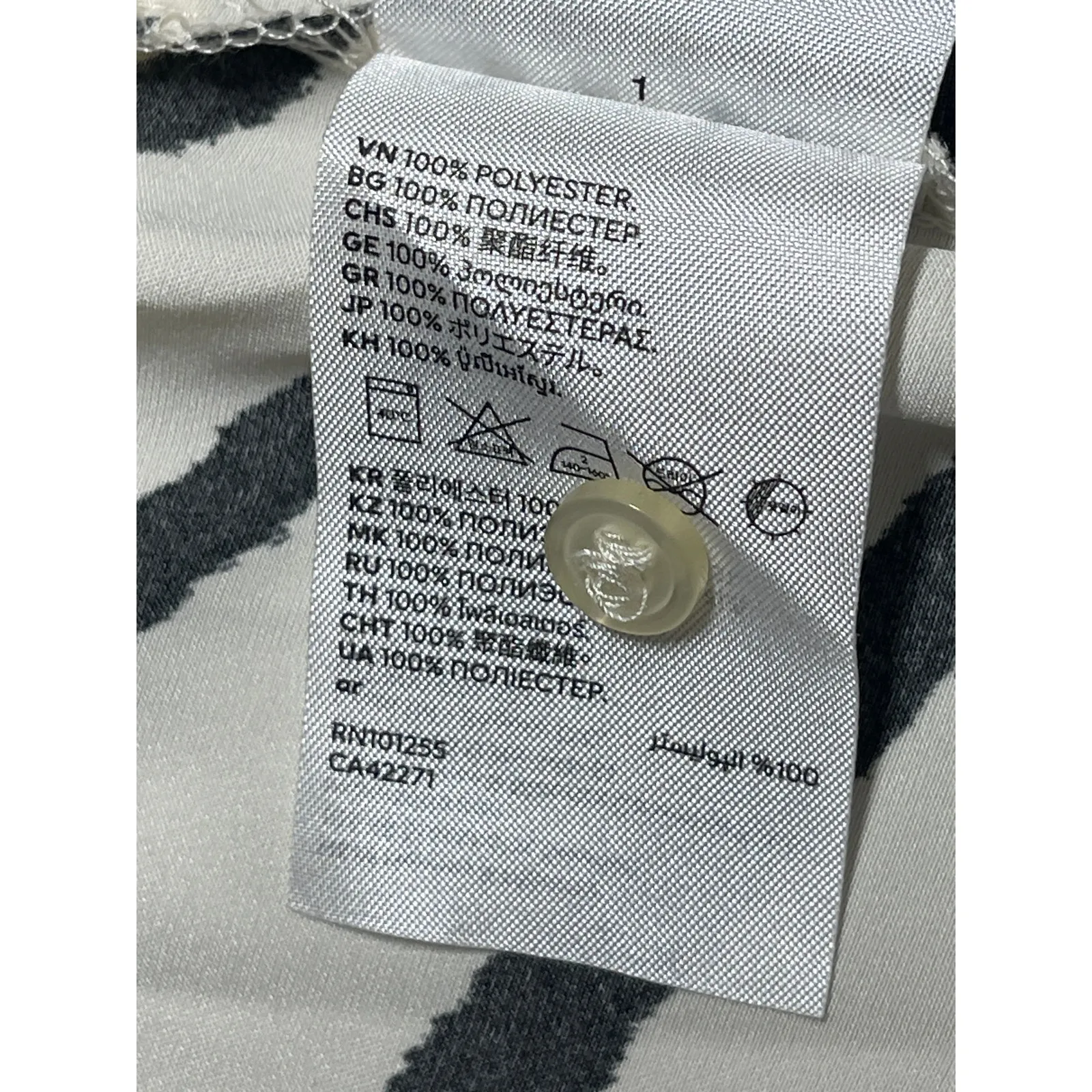 H&M Women's White Black Silky Satin Zebra Print Long Sleeve Mini Wrap Dress Sz M - Image 4