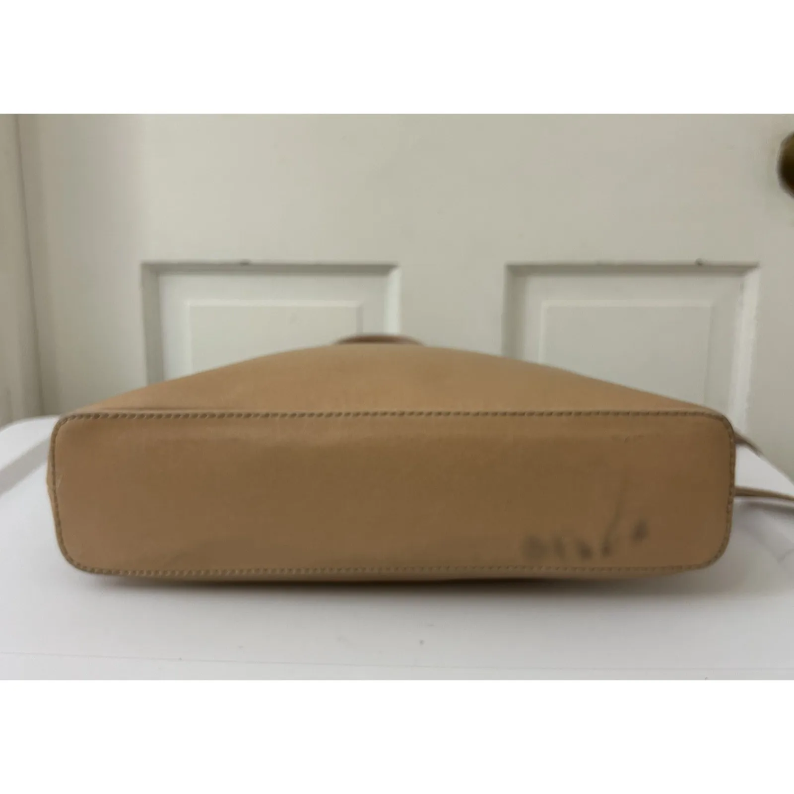 Matt & Nat Large Beige Almond Dome Convertible Crossbody Handbag READ Blue - Image 5