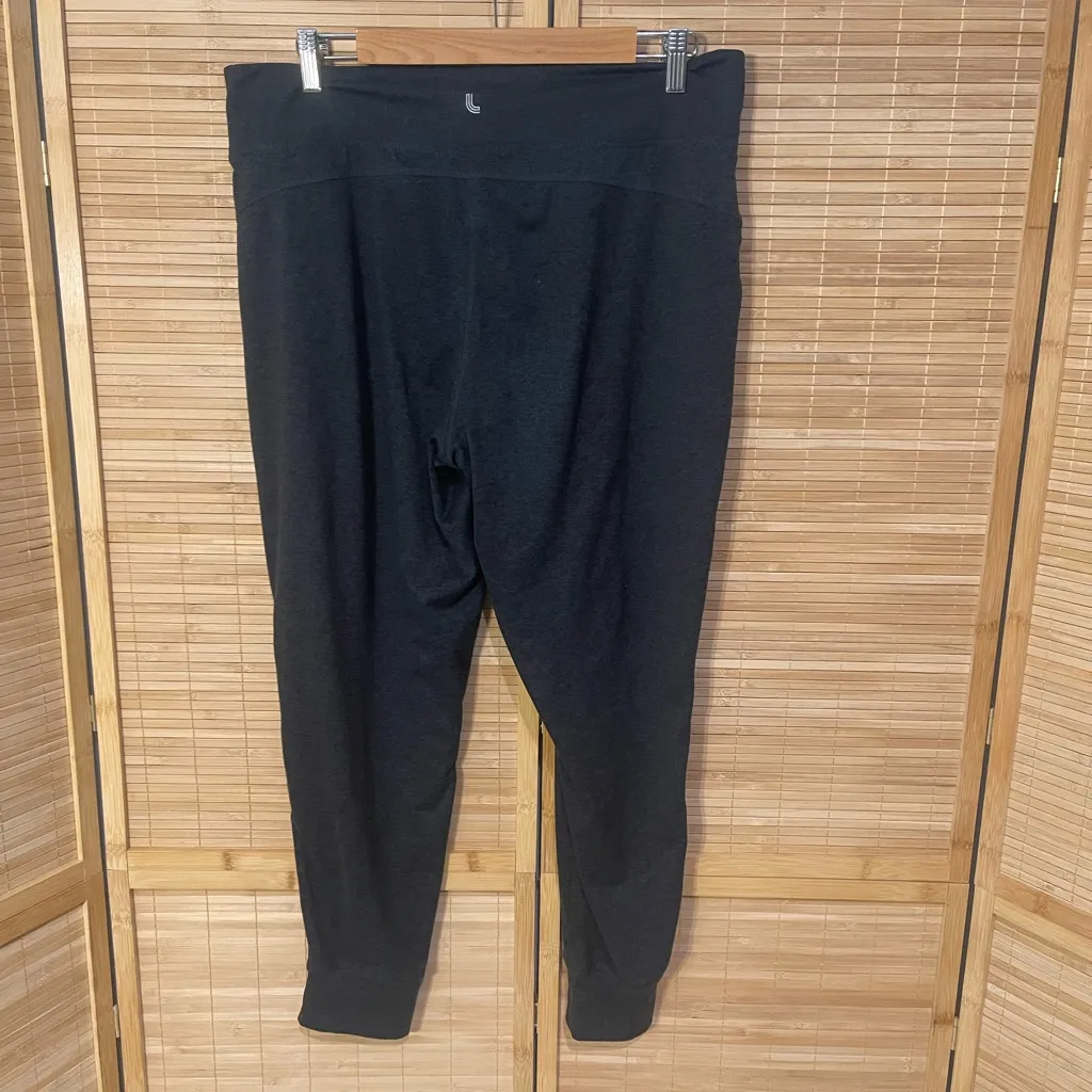 Lole charcoal gray joggers athletic pants drawstring woman’s large EUC - Image 2