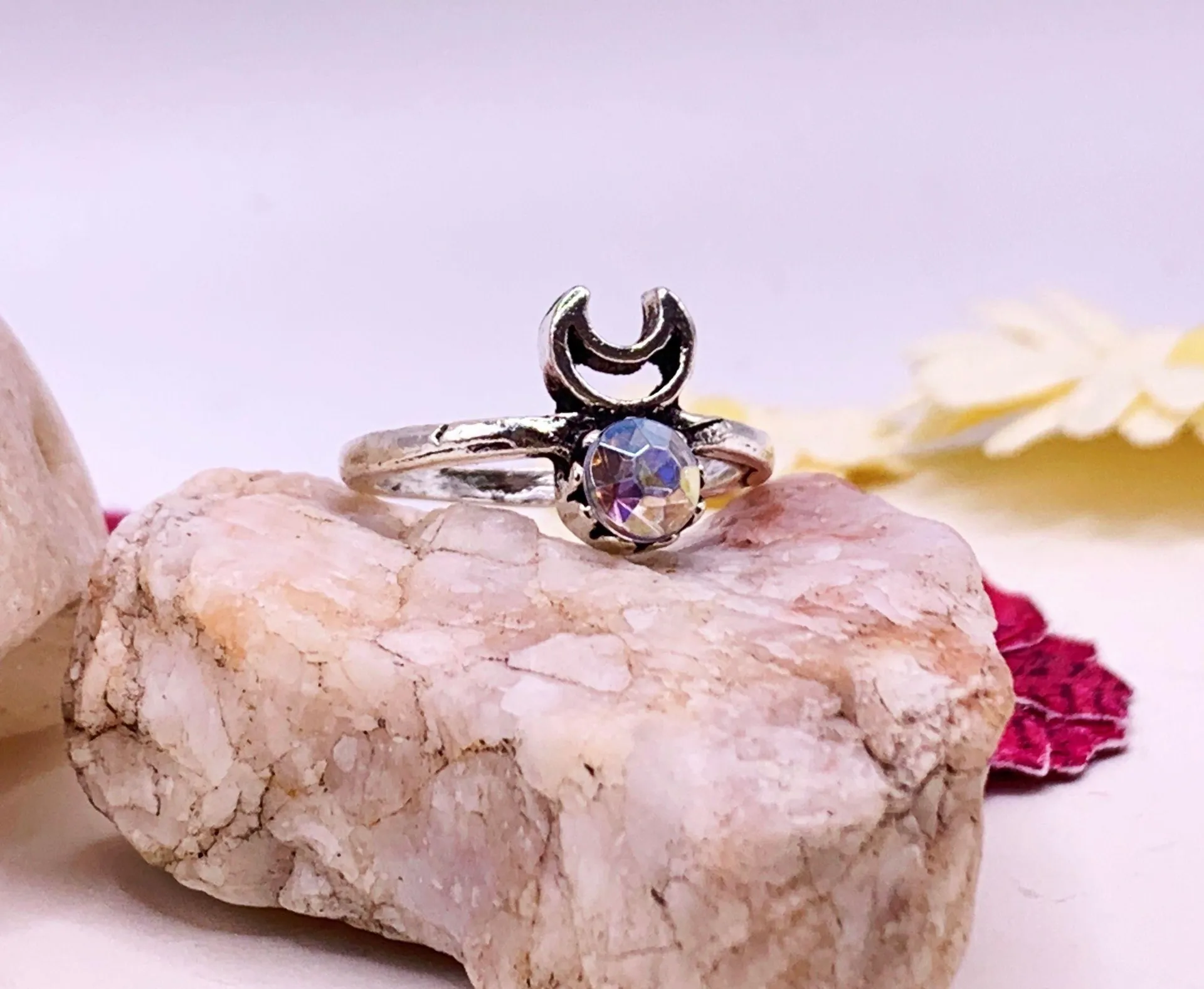 Beautiful Statement Ring Set 🌙 Moon Details Silver - Image 2